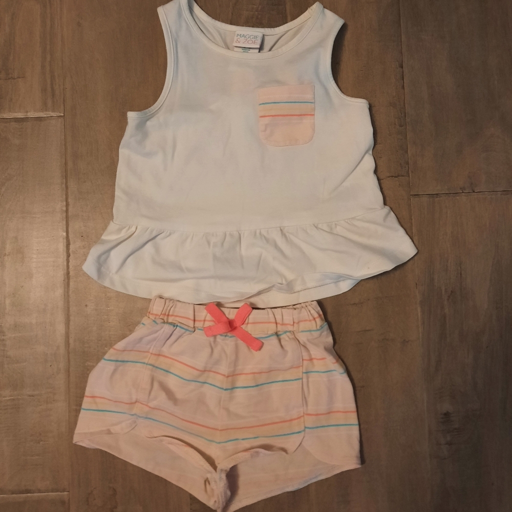 💥💥Maggie & Zoe Kids Matching Set - White and Pastel Stripes, 9-12M